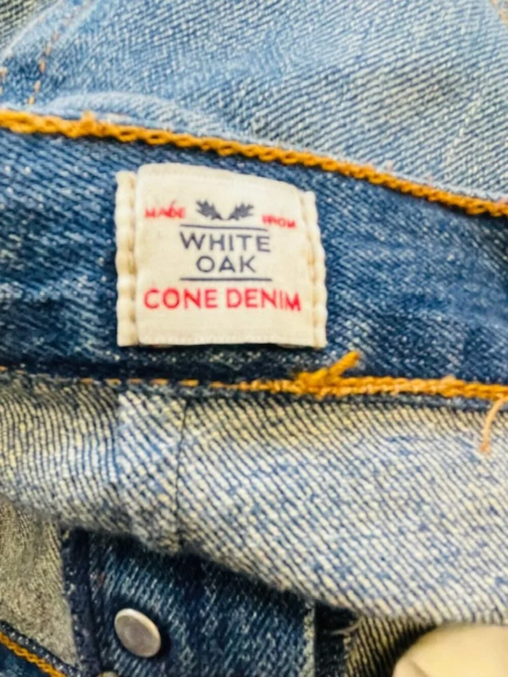Levi's White Oak Cone Denim Wedgie Ankle Straight Leg Jeans Button Fly 28